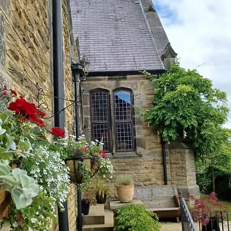 בית נופש Rock Chapel *